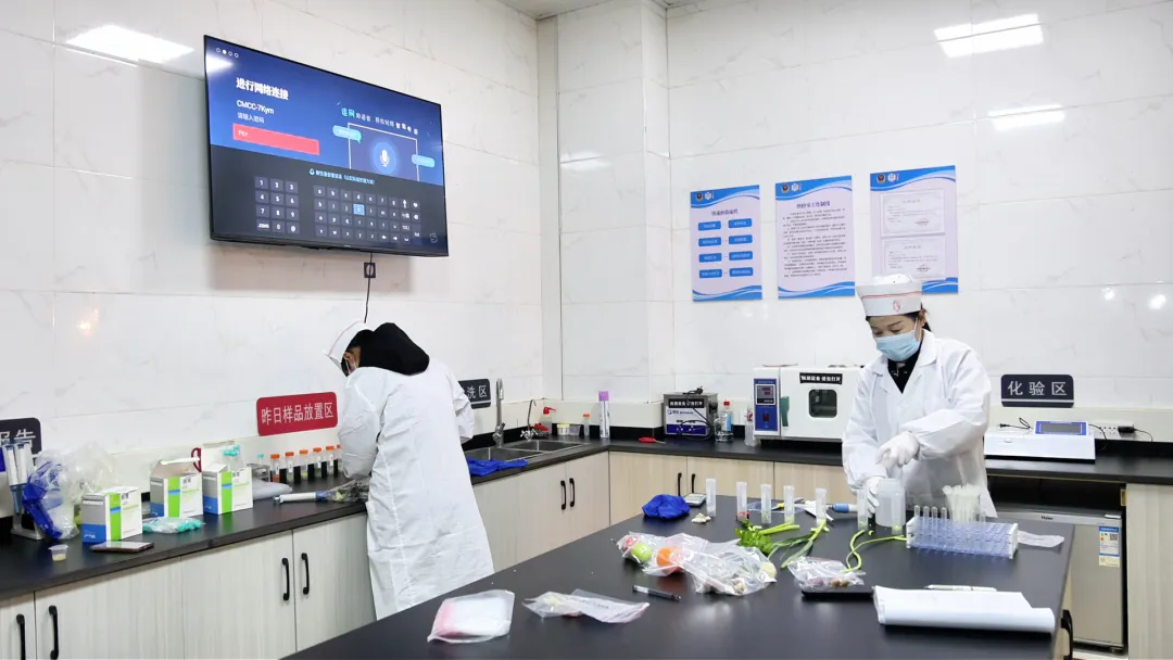“检测室”搬进农贸市场 安义县打造家门口的“安心站”