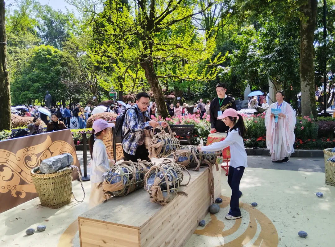 2026年都江堰市“清明”假日文旅市场信息总结