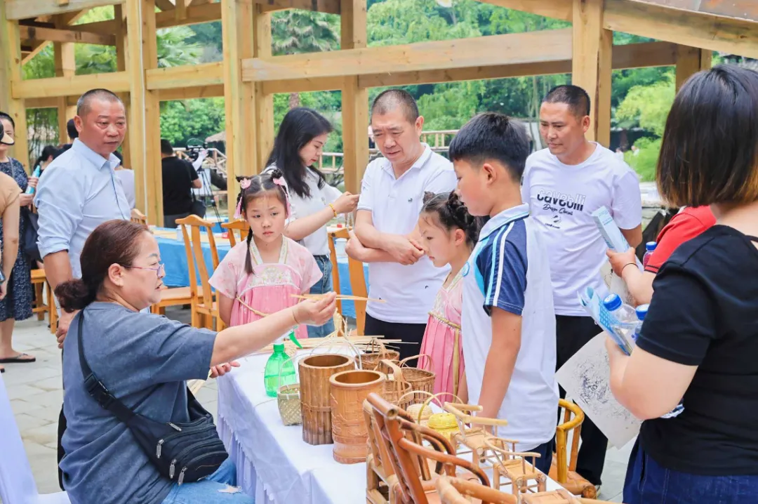 2026年都江堰市“清明”假日文旅市场信息总结