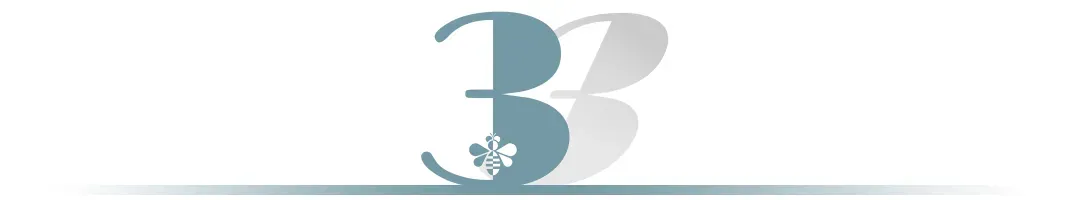 张雪机车封神:普通人靠“笨营销”,也能逆袭