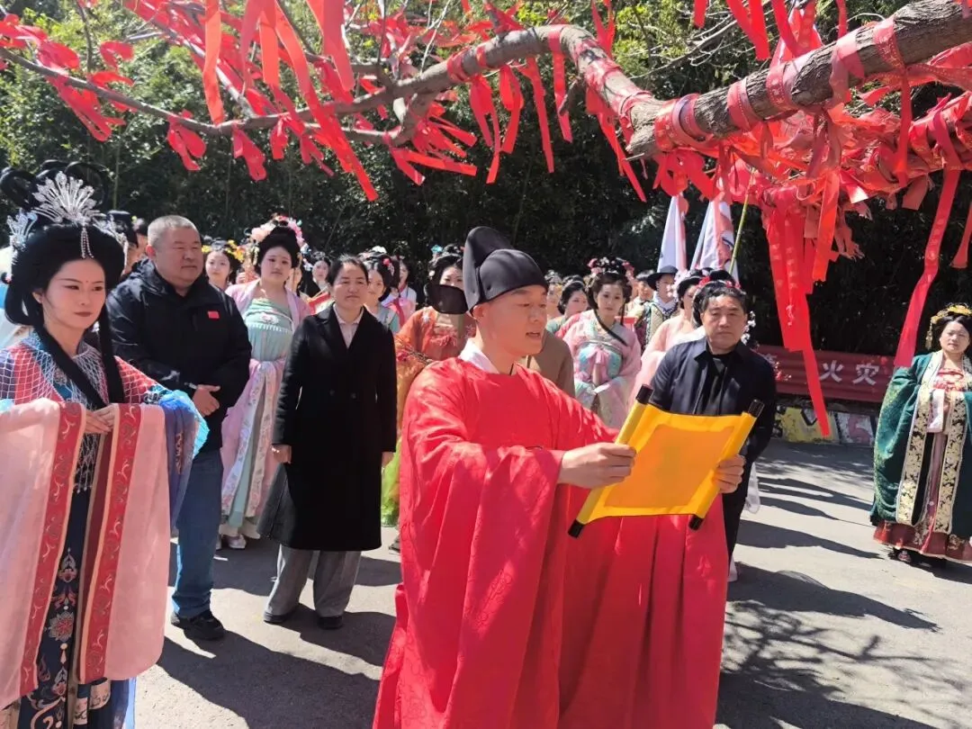 清明假期,潍坊文旅市场火爆��,踏青热潮持续高涨!