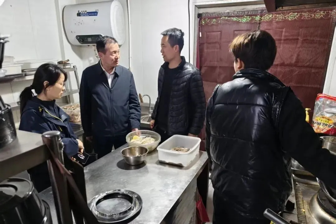 全省各级市场监管部门全力保障清明假期市场秩序安全稳定