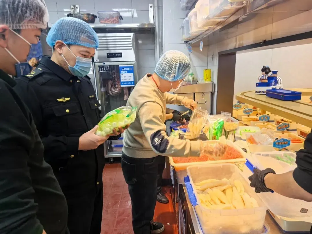 全省各级市场监管部门全力保障清明假期市场秩序安全稳定