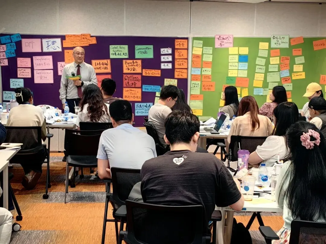 中鼎云创2026营销大课排期公布:从AI洞察到营销数智化五码合一,拆解100亿增长逻辑