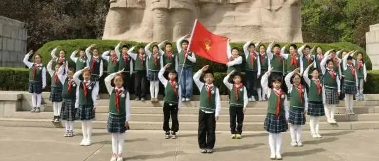 青年夜校丨公益AI+营销实战课程开课啦,快来一起玩转AI!