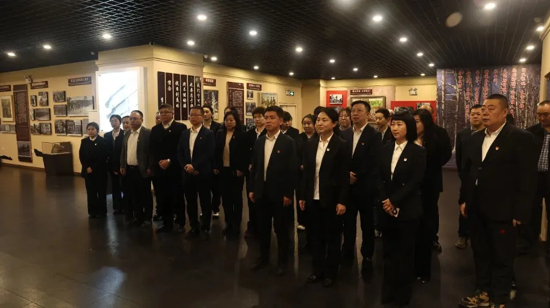 祭先烈英魂 传红色基因—哈药营销开展清明祭扫主题党日活动