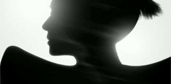 帕特出品 法国奢侈化妆品娇韵诗 节日营销视觉包装案例