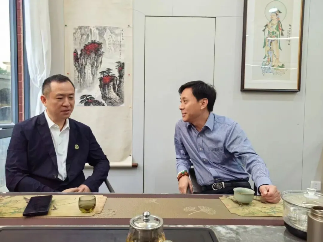 盛昶砚*陈劲佟*鉴古识真:共探艺术品市场动态