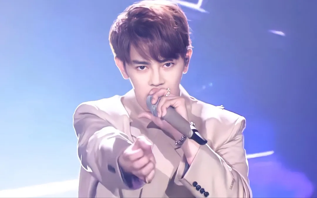 3小时骗走5亿阅读量,这个男明星把“营销”玩成了观众求着被套路