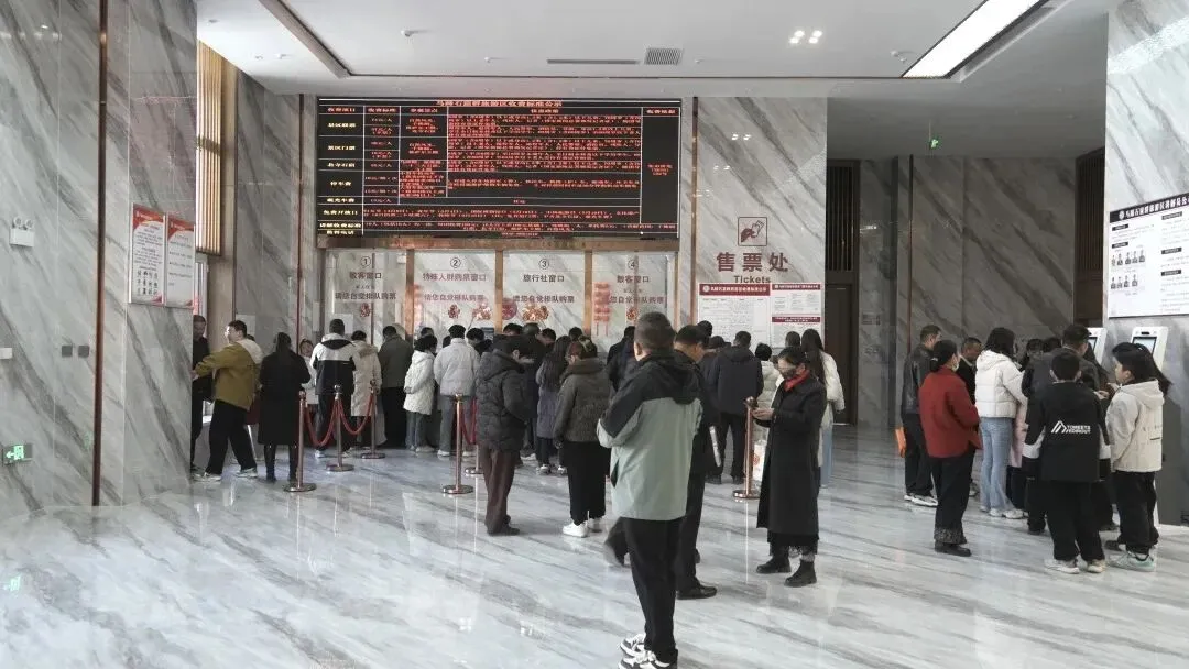 肃南:文旅市场暖意融融