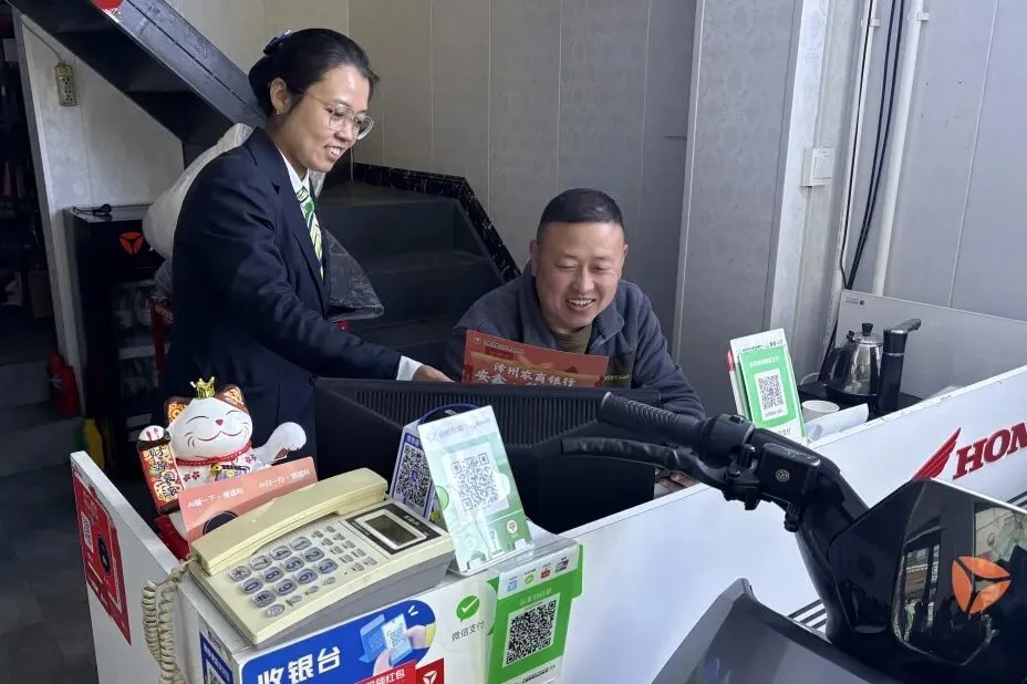 综合营销日丨风雨践初心 服务暖城乡 泽州农商银行将网格“铺”到村居 服务“暖”到心头