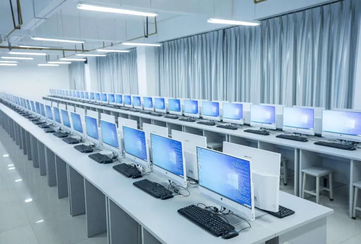 【走近云商】择校不迷茫!| 学网络营销与直播电商,轻松赢在职业起跑线!