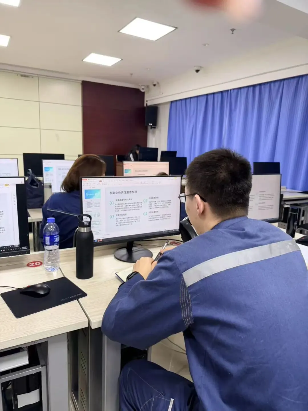 【计量声音】数据管理中心积极参加新一代营销信息系统技能培训 夯实数据治理基础