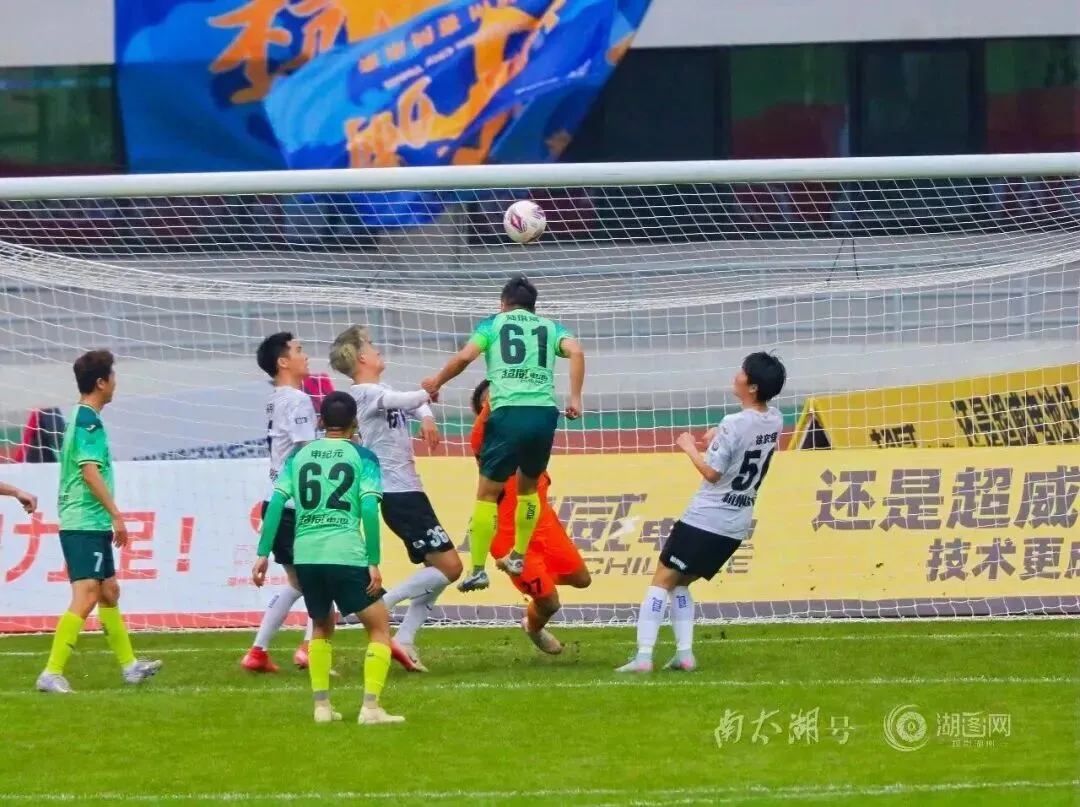 超威绿茵聚力,冠领全民能量!以体育营销驱动品牌价值新高度