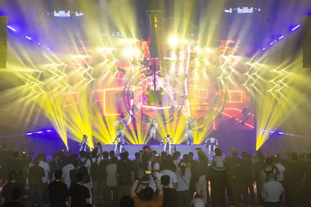 全球演艺设备市场近半壁江山,被广州拿下了