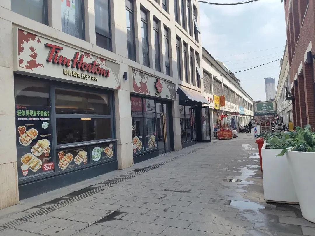 新上海市场商业街横空出世,会再现老上海市场步行街辉煌吗?