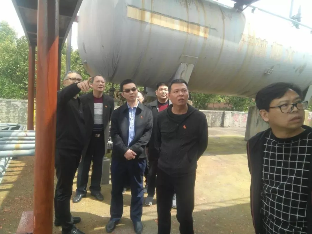 邵东县市场监督管理局检查重点单位特种设备安全