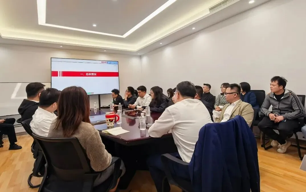 春启新程·锂赢未来丨一季度营销工作会议召开