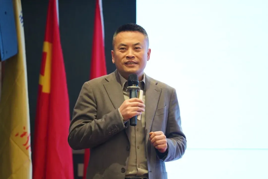 【协会动态】智启新营销 数赢新家电丨浙江省家用电器流通协会十届十四次会长扩大会议暨第八期浙江家电黄埔军校AI全域实战营隆重召开