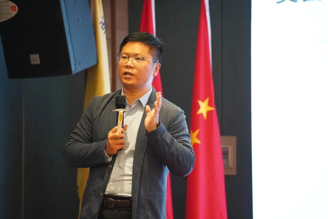 【协会动态】智启新营销 数赢新家电丨浙江省家用电器流通协会十届十四次会长扩大会议暨第八期浙江家电黄埔军校AI全域实战营隆重召开