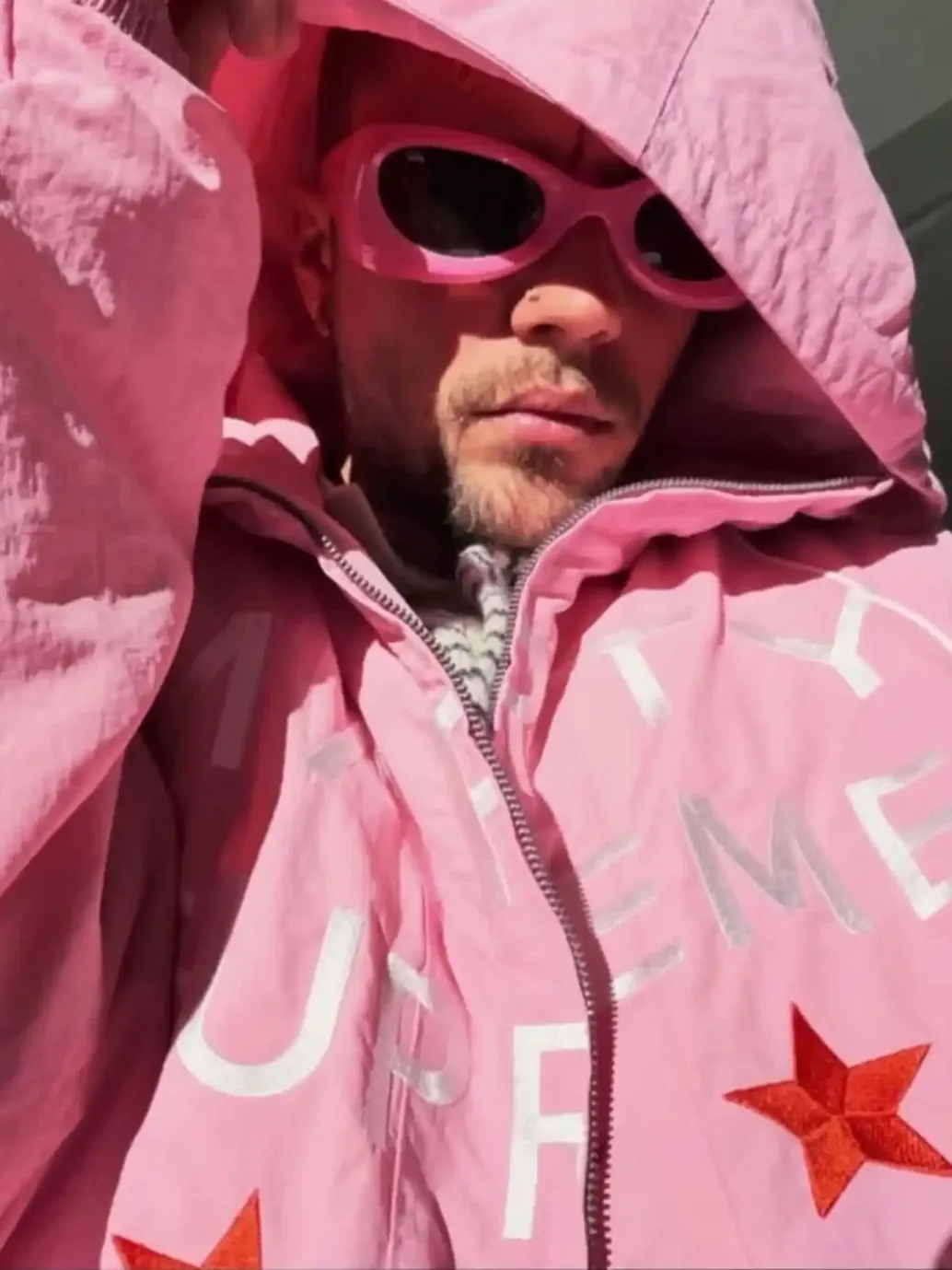 一部颗粒无收的电影,却是商业营销的奇迹