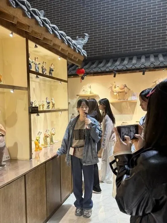 营销联盟赴南石山三彩小镇研学:解锁唐三彩文化营销新密码