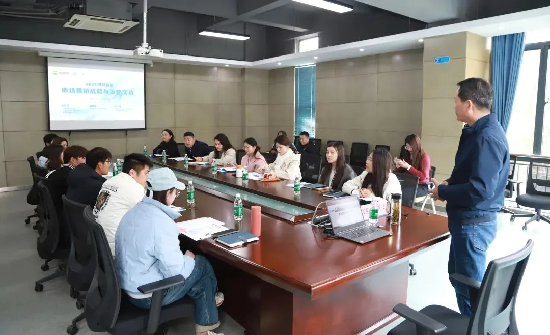 从战略到执行,这堂课拆解企业营销增长的密码