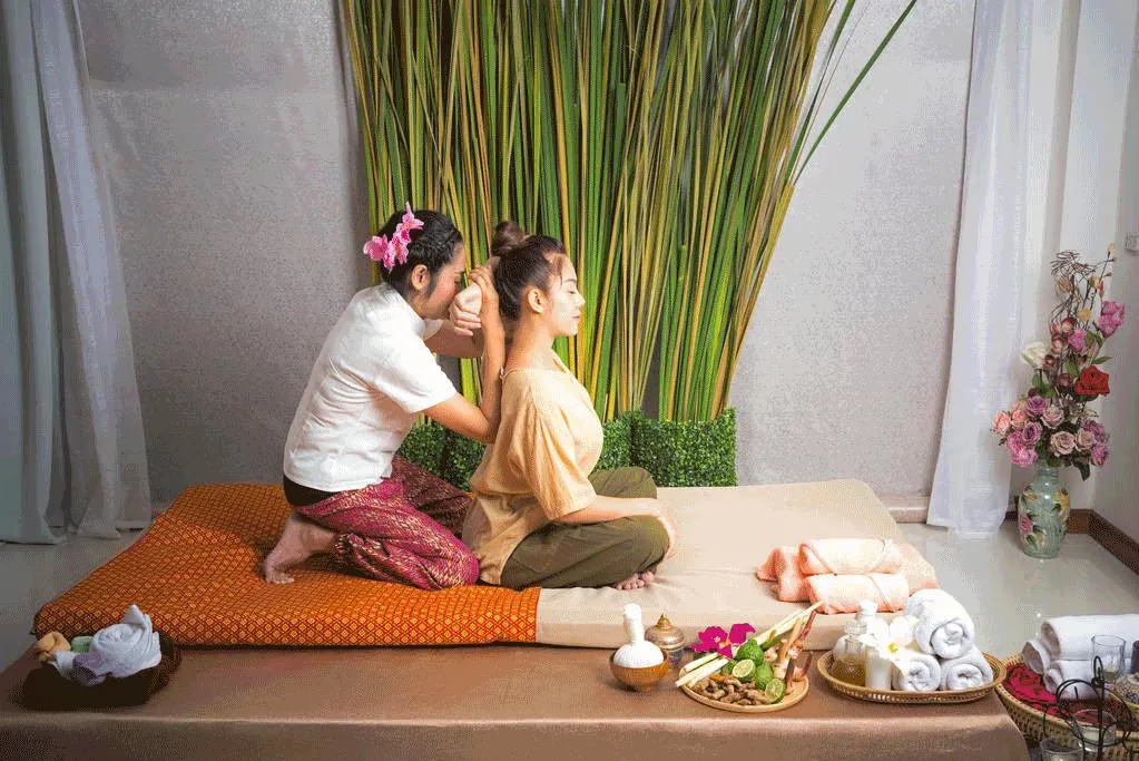 市场独家!游客好评!4月25日成团增城有全陪!网红泰国6天品质纯玩,轻松度假入住国际五星酒店-曼谷-美功铁道-丹嫩沙朵-真理寺