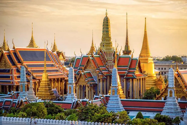 市场独家!游客好评!4月25日成团增城有全陪!网红泰国6天品质纯玩,轻松度假入住国际五星酒店-曼谷-美功铁道-丹嫩沙朵-真理寺