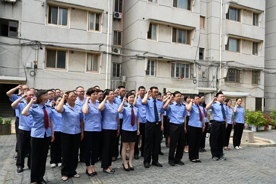 启东市市场监管局——突出党建引领 凝聚为民合力