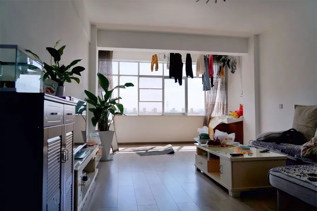 227.金农综合市场精装3室138m²(带家具) 59万