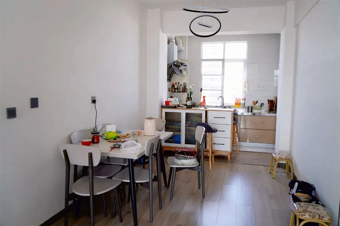 227.金农综合市场精装3室138m²(带家具) 59万