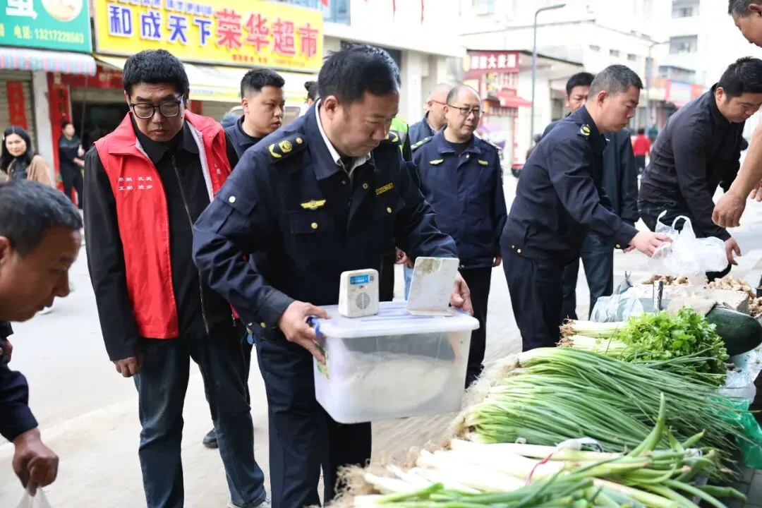 鹿鹤市场南端道路“通”了!