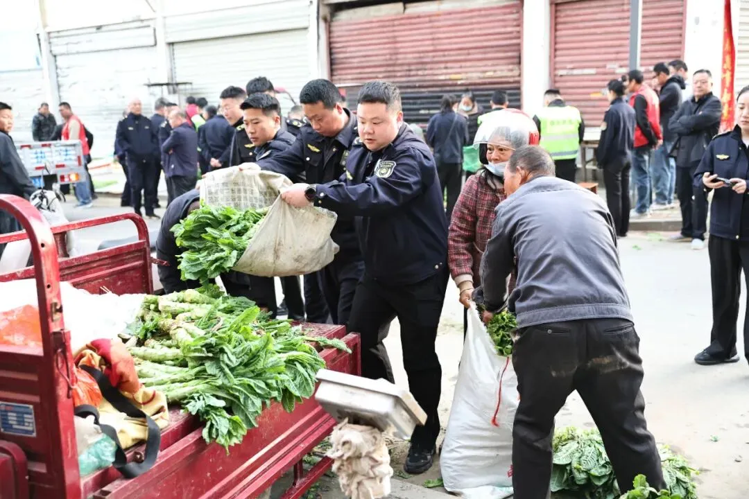 鹿鹤市场南端道路“通”了!