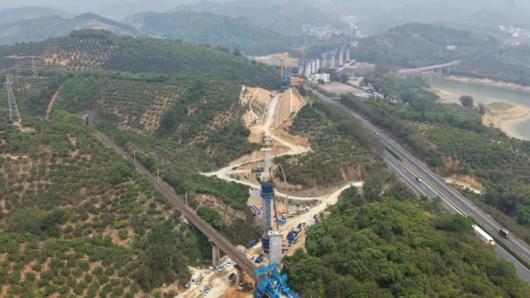 锁定市场“开门红” | 公司中标黄百铁路及黔桂增建二线轨枕物资项目