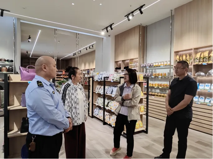 博州市场监督管理局调研组赴阿拉山口市调研指导市场监管重点工作