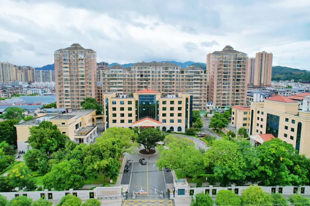 喜报!宾招公司市场综合部传媒营销组荣获“江西省工人先锋号”称号