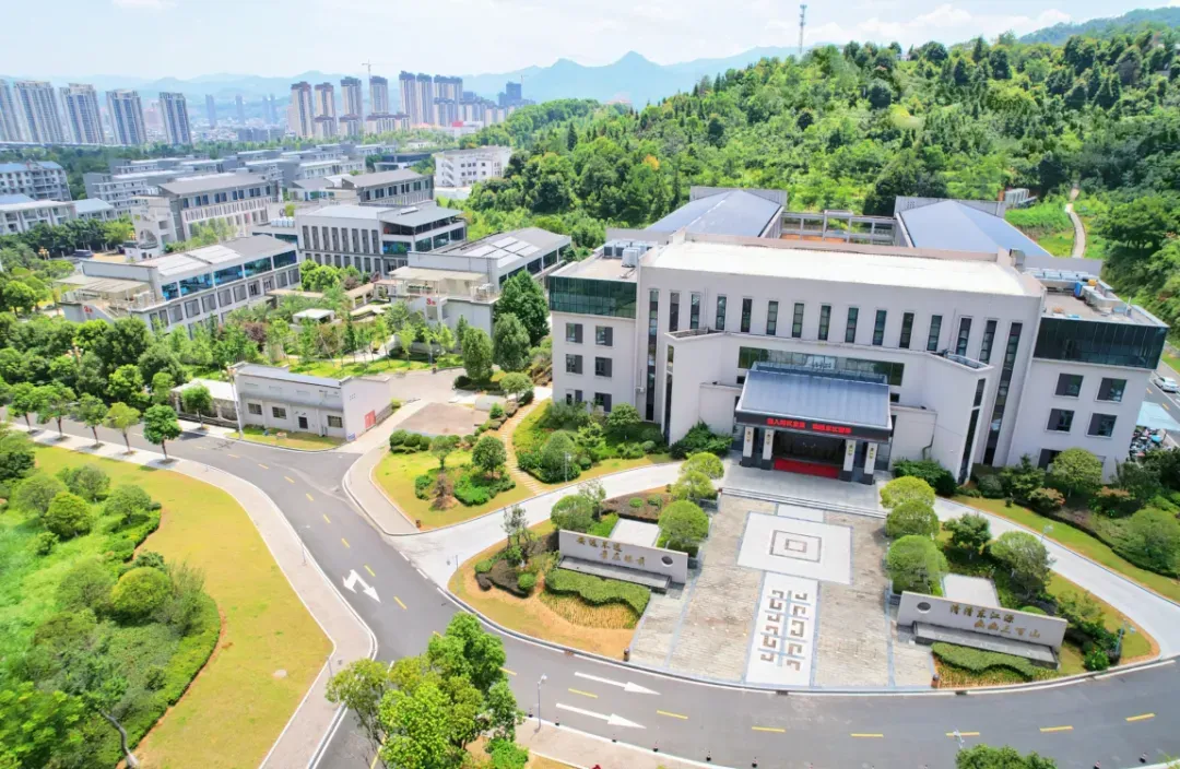 喜报!宾招公司市场综合部传媒营销组荣获“江西省工人先锋号”称号