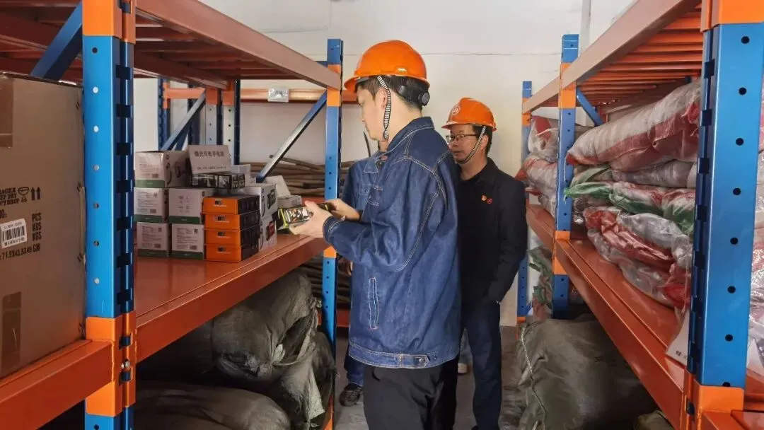 【平安宝山】营销中心全方位筑牢雨季“安全堤”