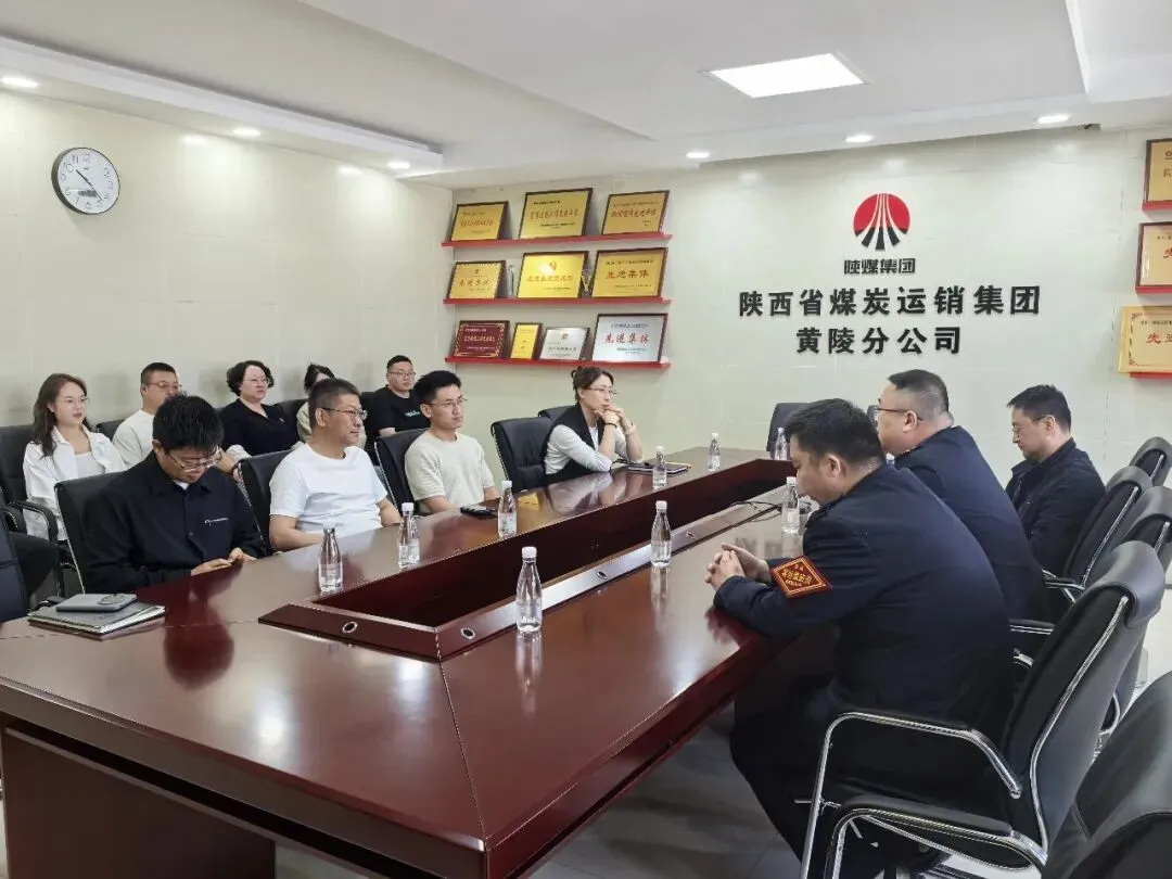 黄陵车站深入企业开展西延高铁计次票专项营销推广