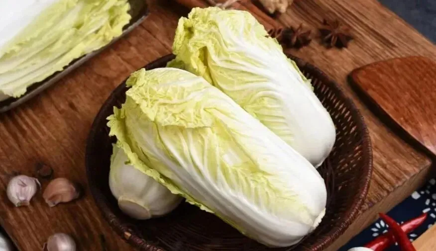 才知道,市场上这6种“药水”蔬菜,菜贩从不给家人吃,建议了解