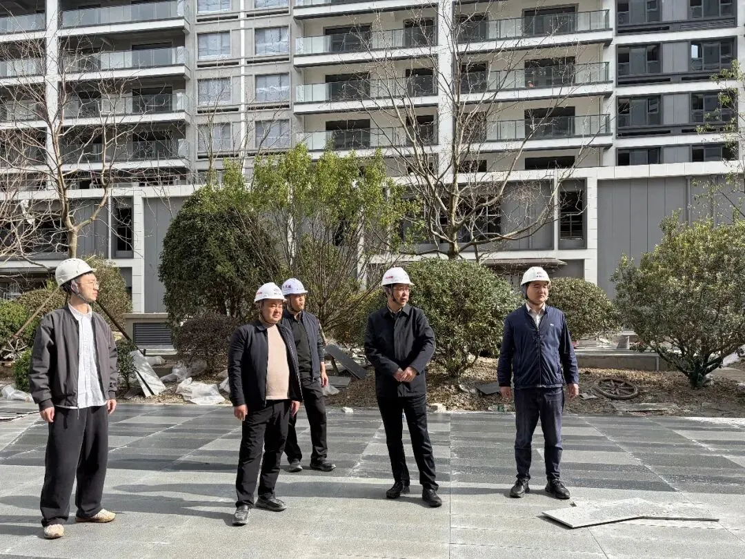 屈明勇深入张家港花语天著项目调研并召开营销专题座谈会