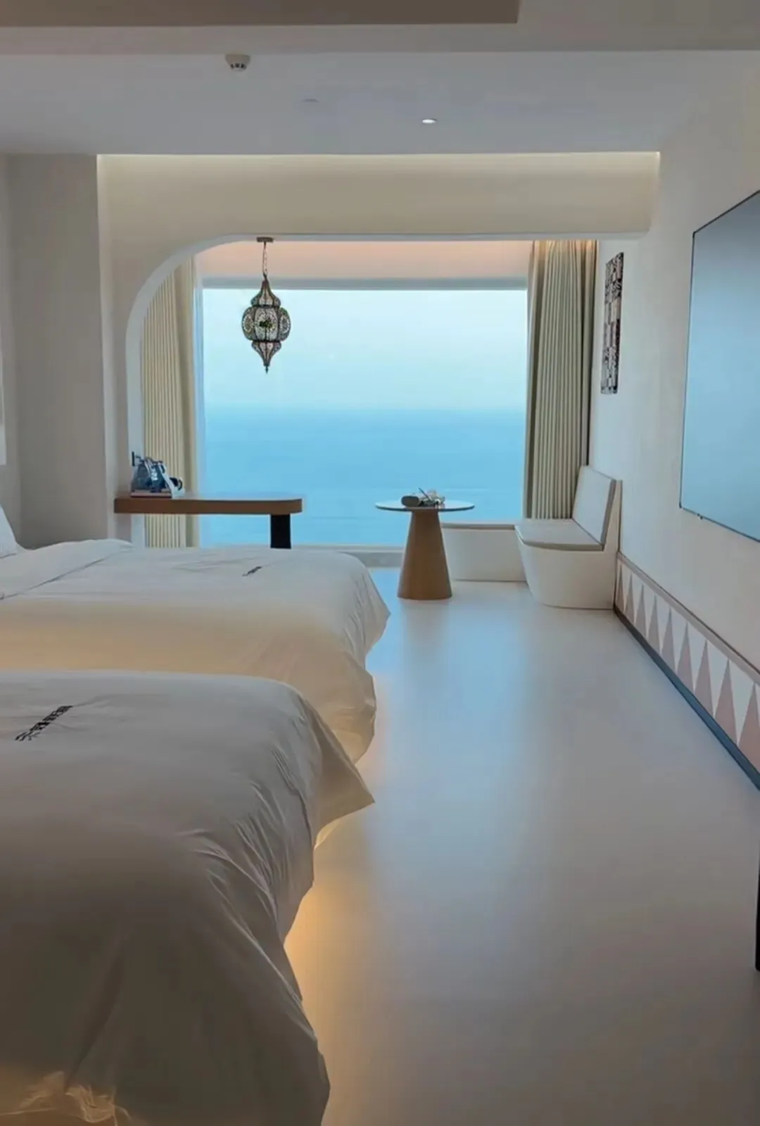 别再只晒房间!酒店线上营销的底层逻辑,学会直接提升转化