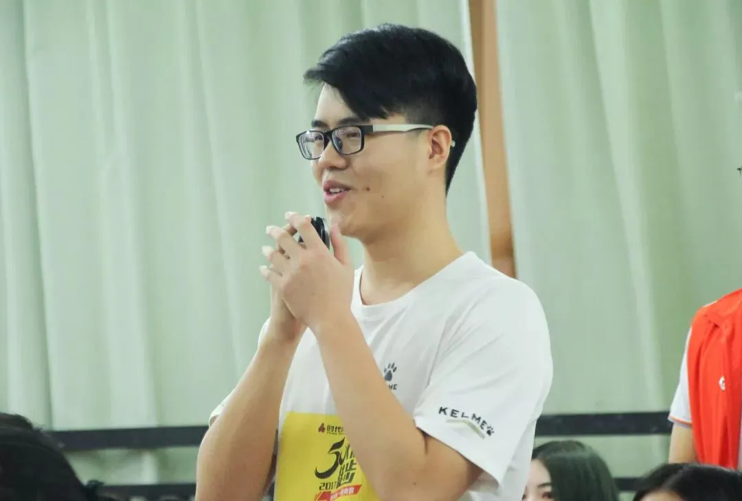 【管院•活动回顾】市场营销专业校友交流会 | 相聚甚少,与君共勉