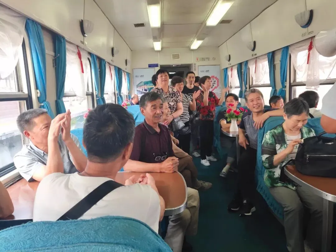 “向保险学营销”,列车旅游模式逐渐兴起中!