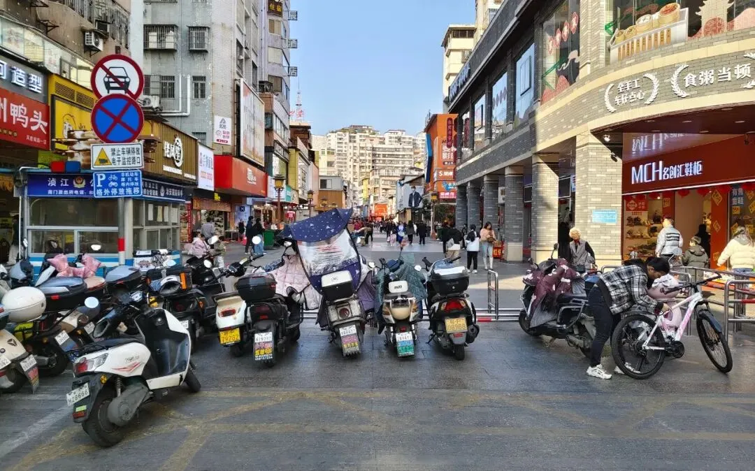 兴隆市场周边交通大整治,别乱停乱放了!