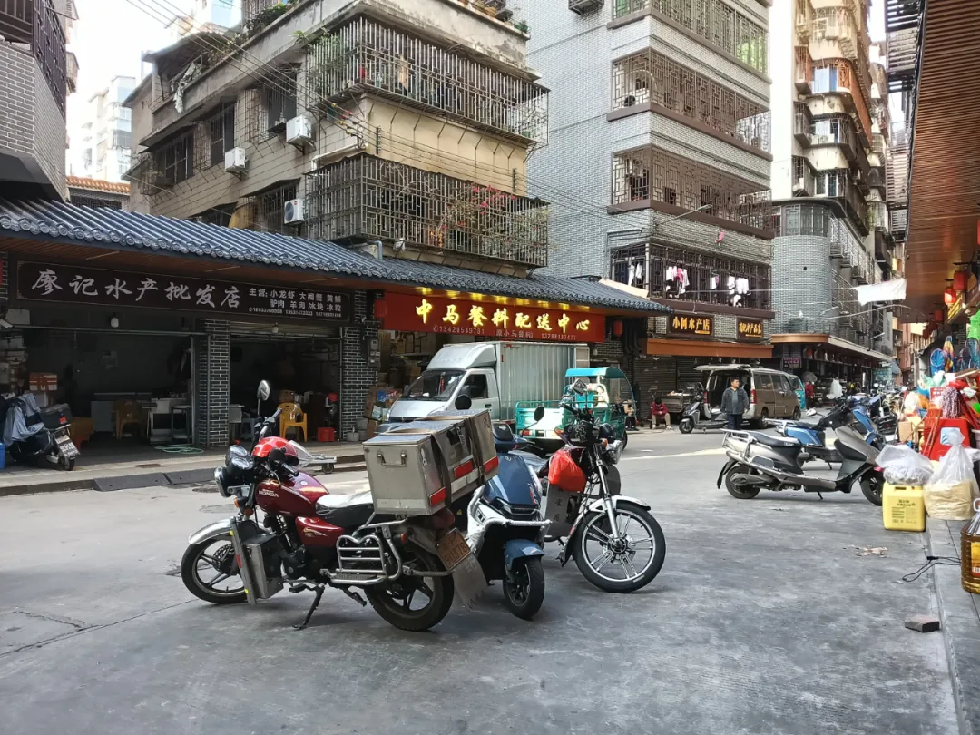 兴隆市场周边交通大整治,别乱停乱放了!