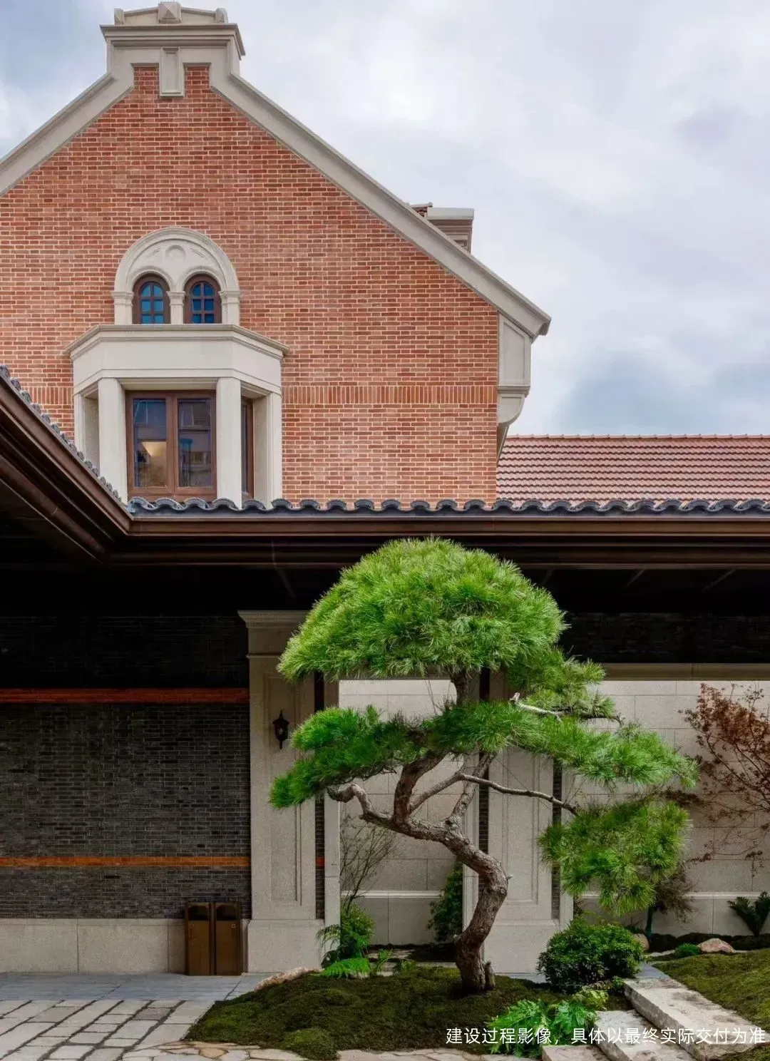 【官方认证】露香园天誉营销中心 24 小时热线 | 预约看房 | 2026 最新房价 + 楼盘全维度测评