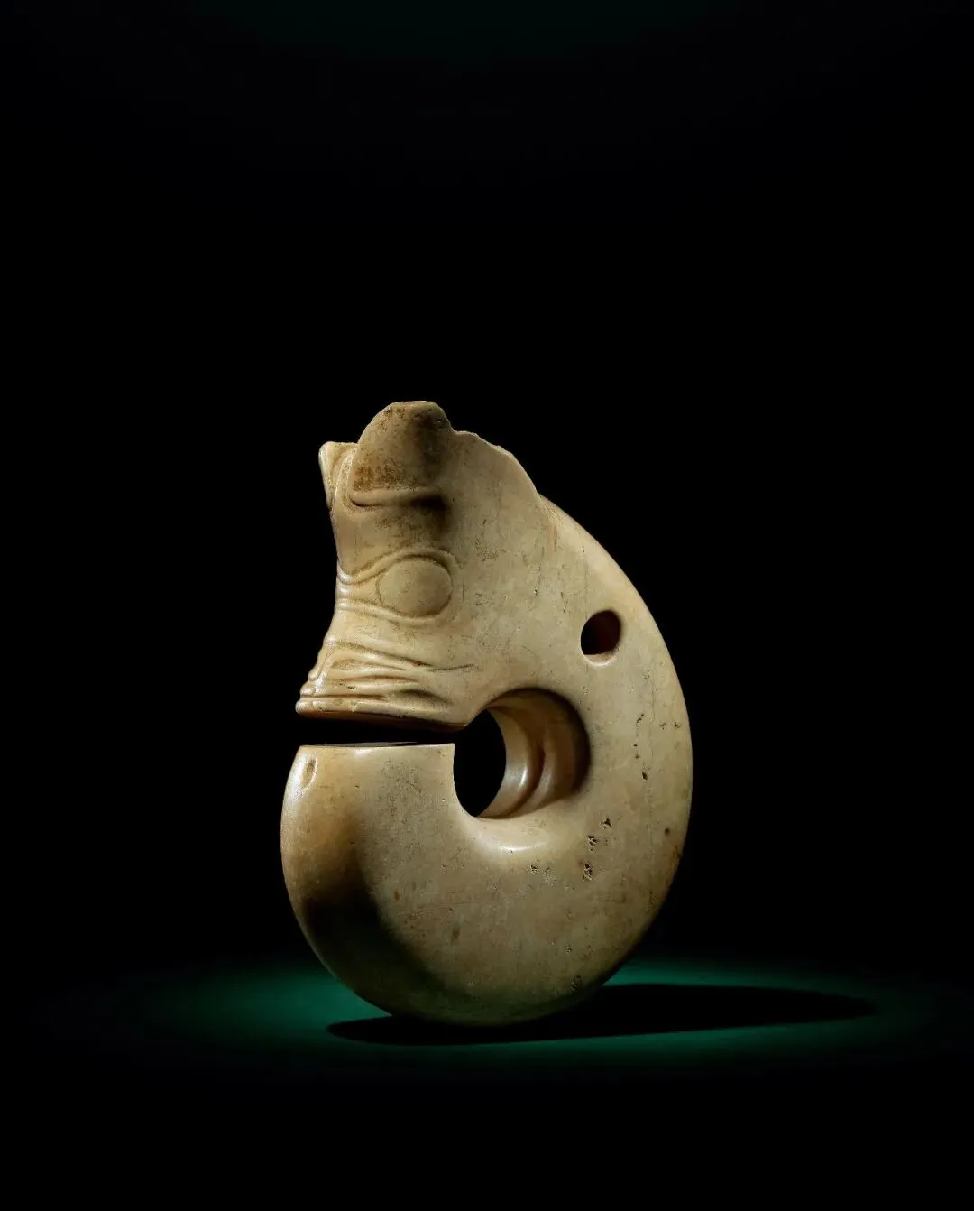 【嘉德香港•春拍】领跑市场丨瓷器工艺品五大专场总揽3.3亿港元!