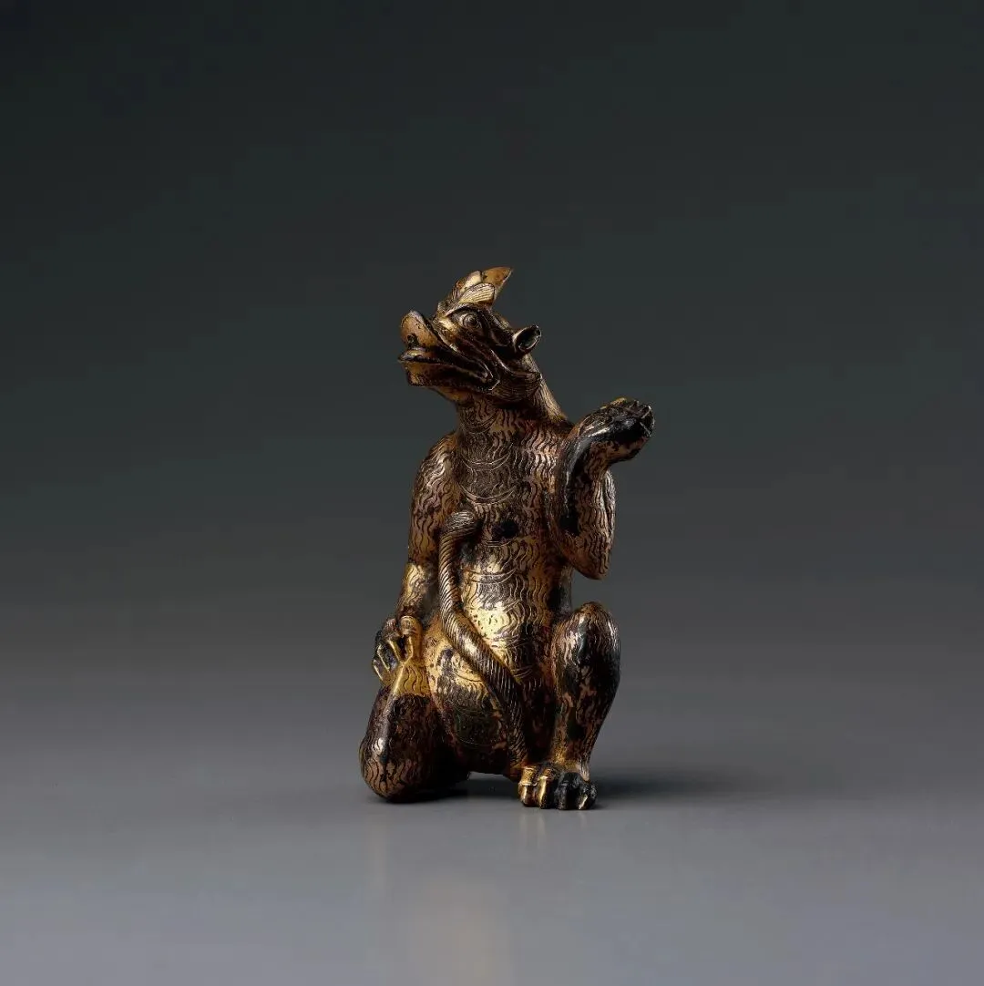 【嘉德香港•春拍】领跑市场丨瓷器工艺品五大专场总揽3.3亿港元!